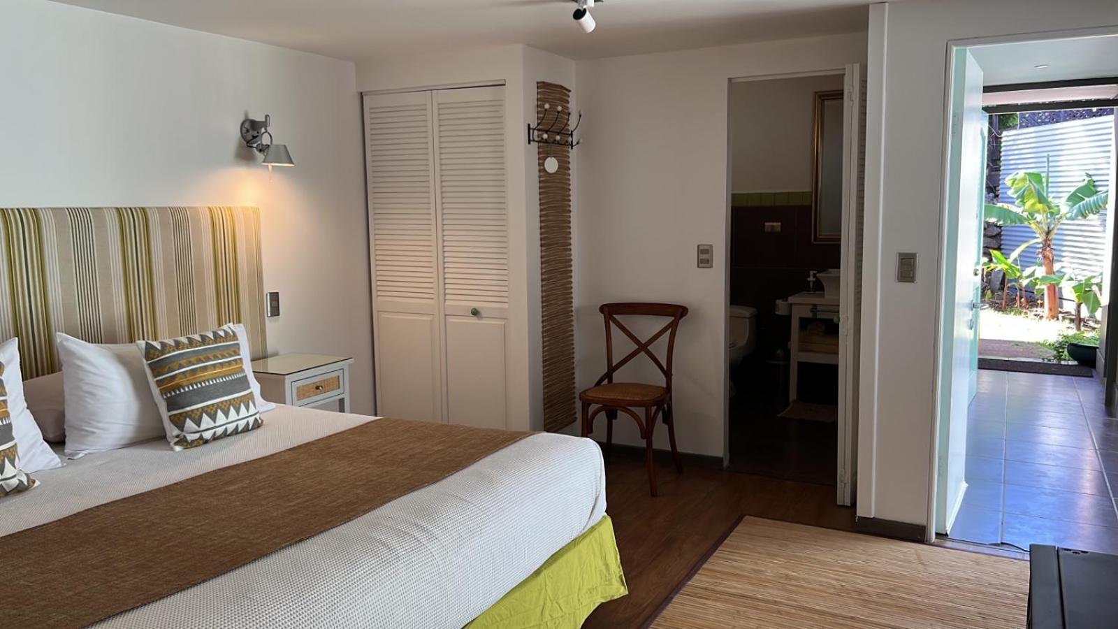 Hotel Boutique La Perouse ハンガ・ロア エクステリア 写真